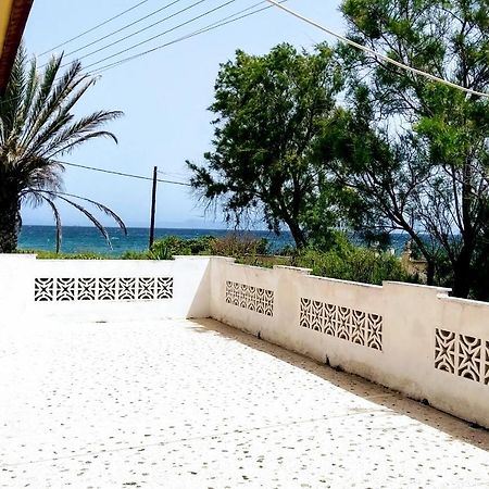 Summerhouse Peggy: Close To Athens Airport By The Sea Loútsa Exterior foto