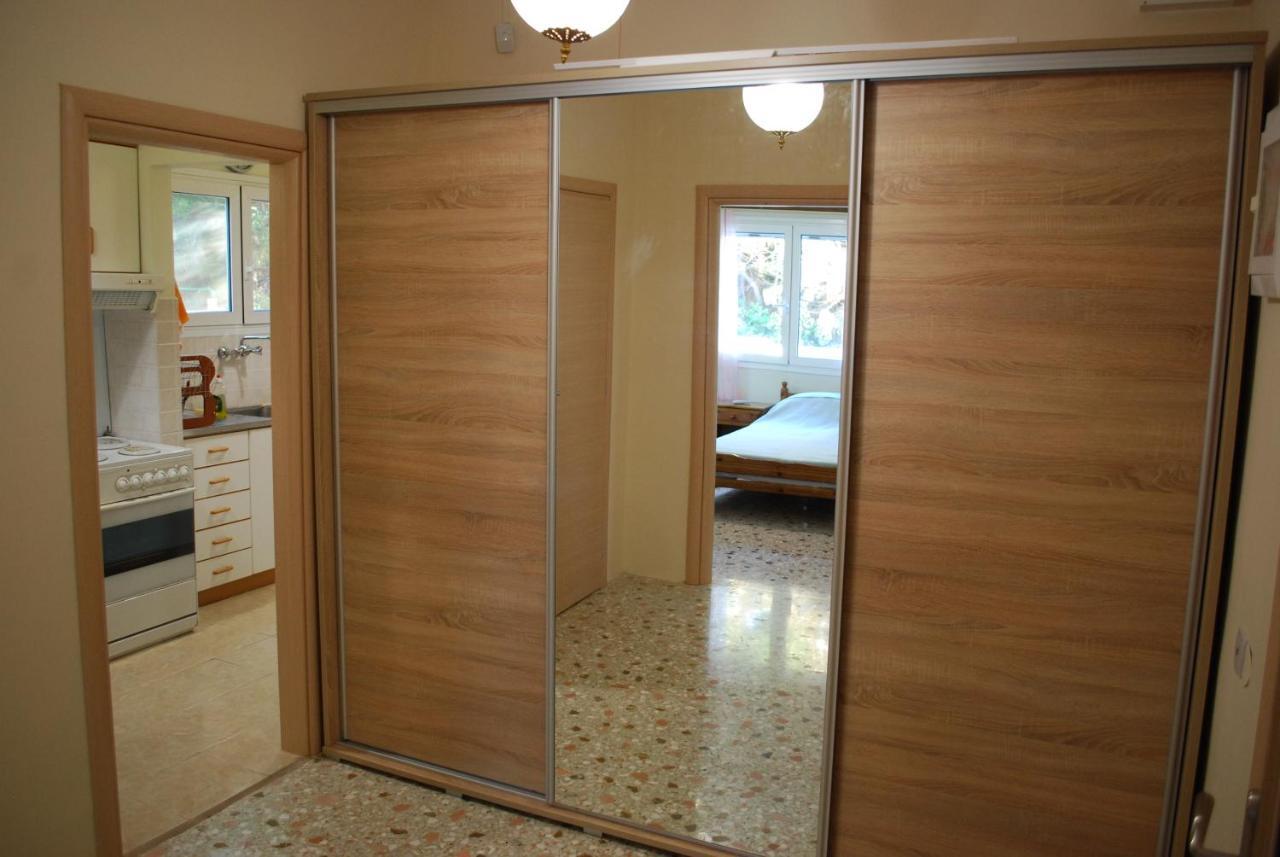 Summerhouse Peggy: Close To Athens Airport By The Sea Loútsa Exterior foto