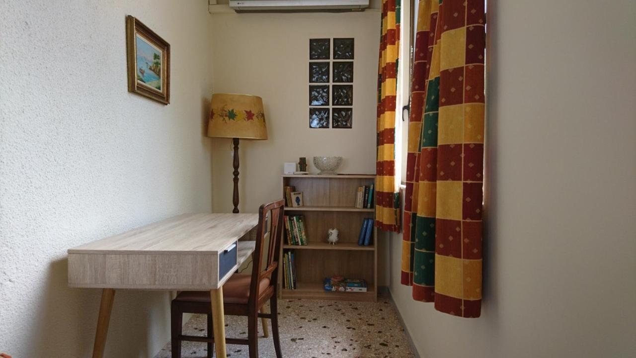 Summerhouse Peggy: Close To Athens Airport By The Sea Loútsa Exterior foto